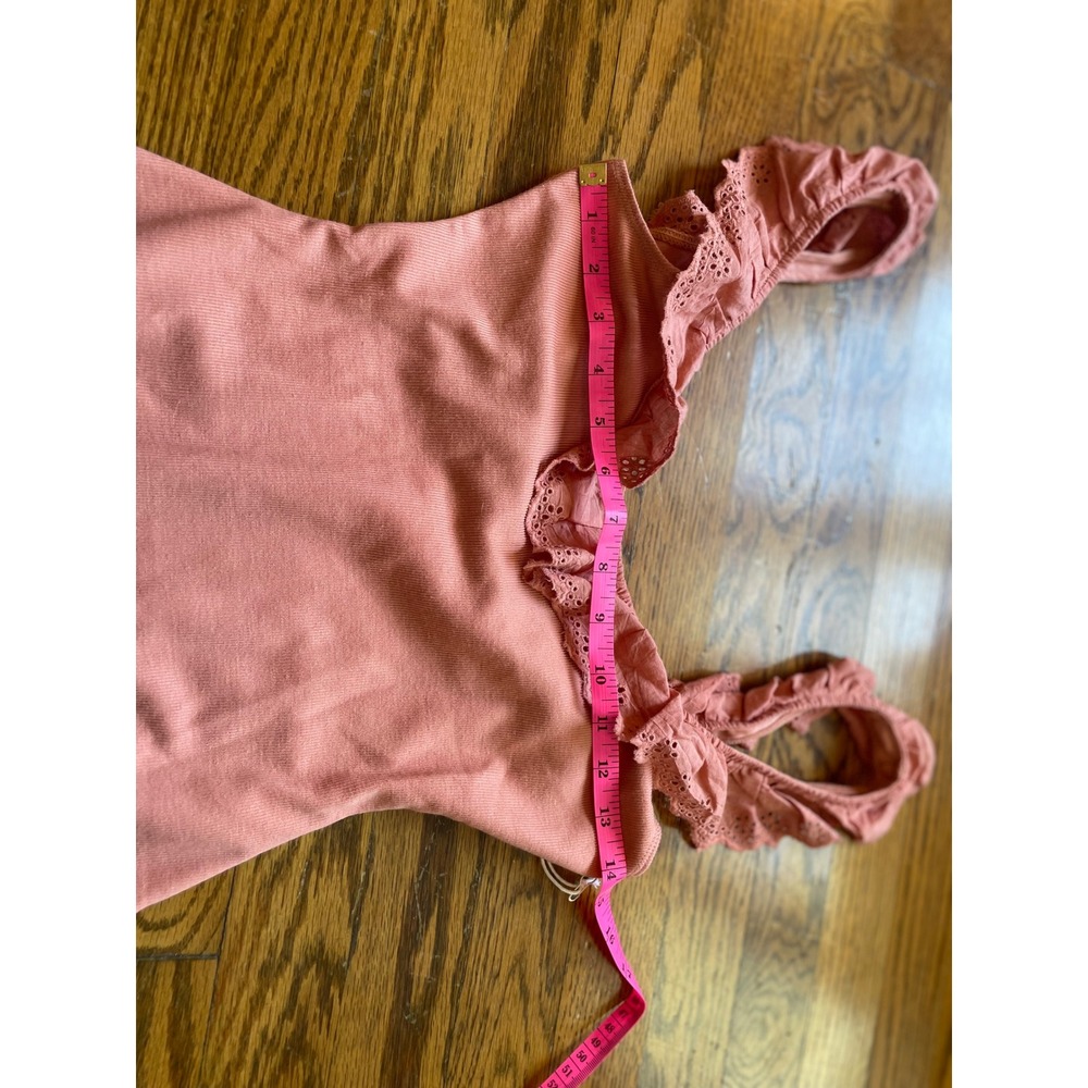 NWT‎ Capulet Womens Ribbed Eyelet Ruffle Bodysuit Salmon Pink Scoop Neck Small - Picture 6 of 7